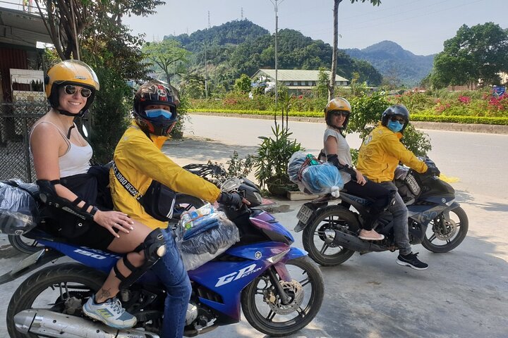 2 Days Easy Rider From Bangkok – Ayutthaya Loop