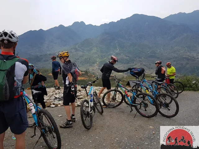 6 Days Hanoi Cycling To Hue