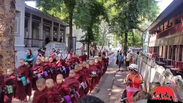 7 days Cambodia Cycling Charity Tour